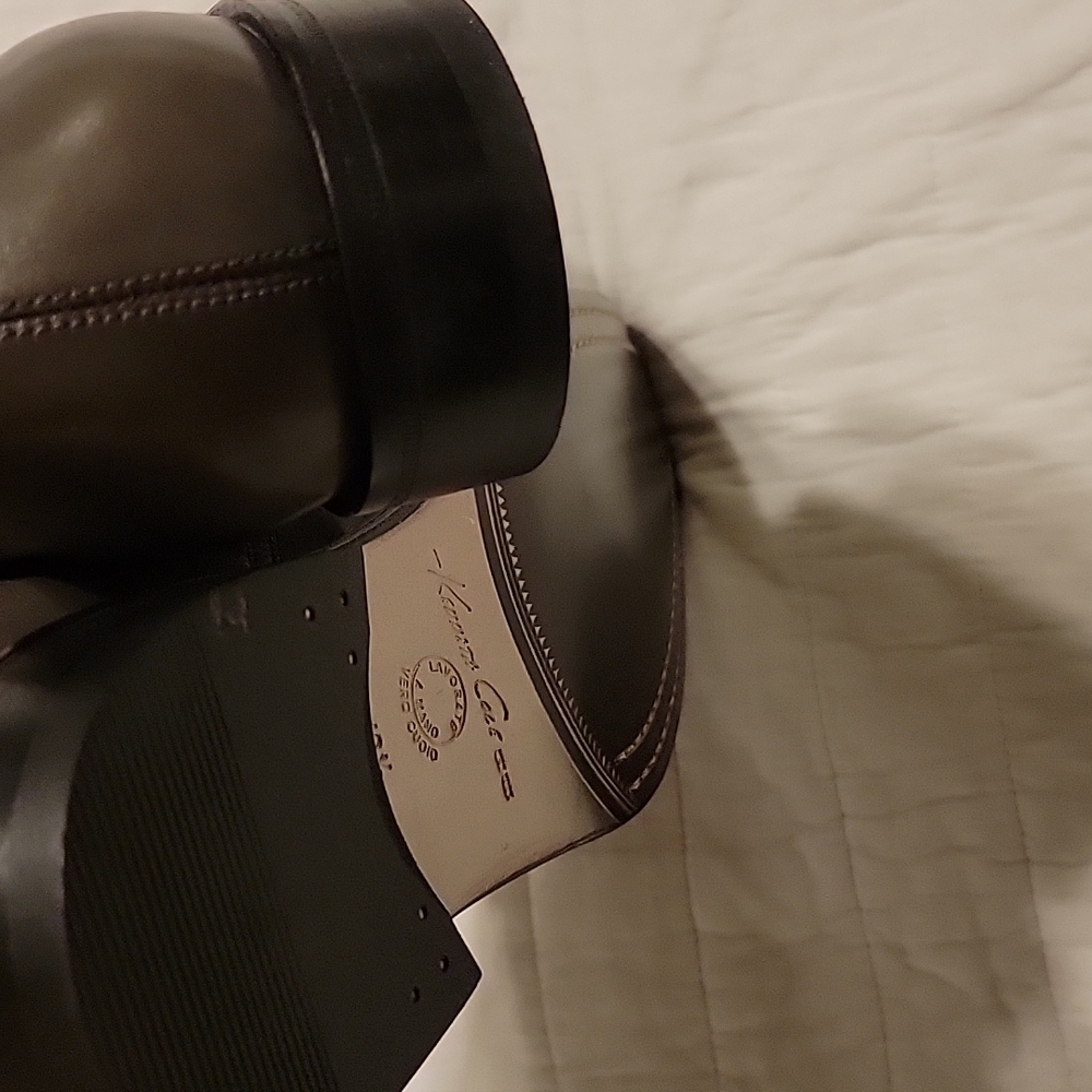 Kenneth Cole size 10 1/2 shoes, brand new. gray Leather. - Picture 5 of 7